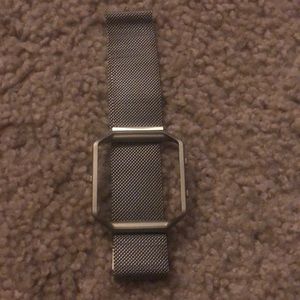 Adjustable magnetic Fitbit band